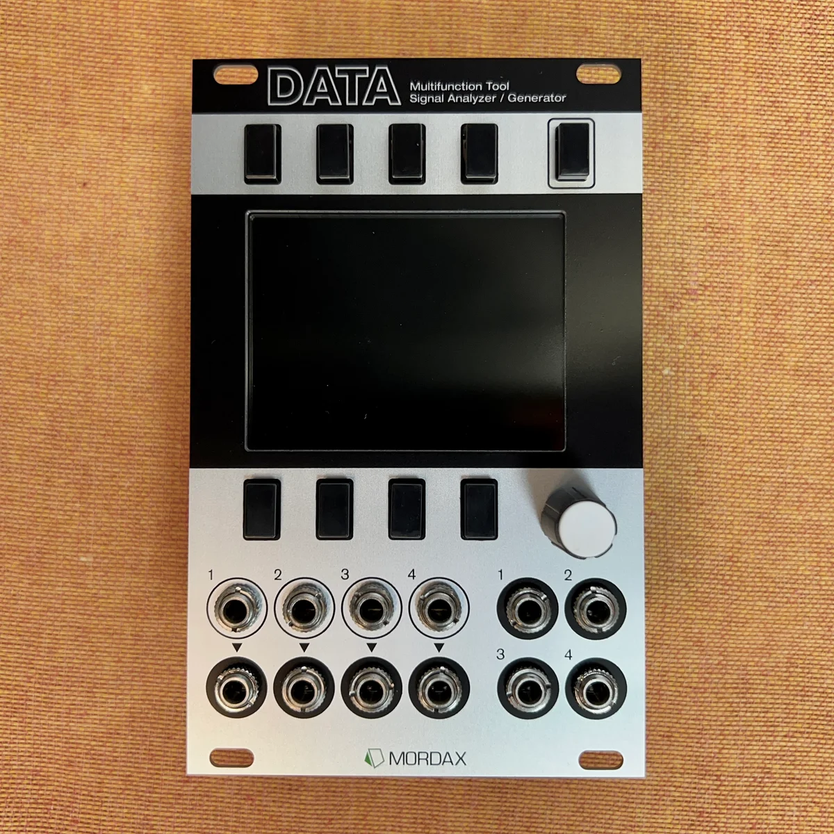 DATA (Silver)