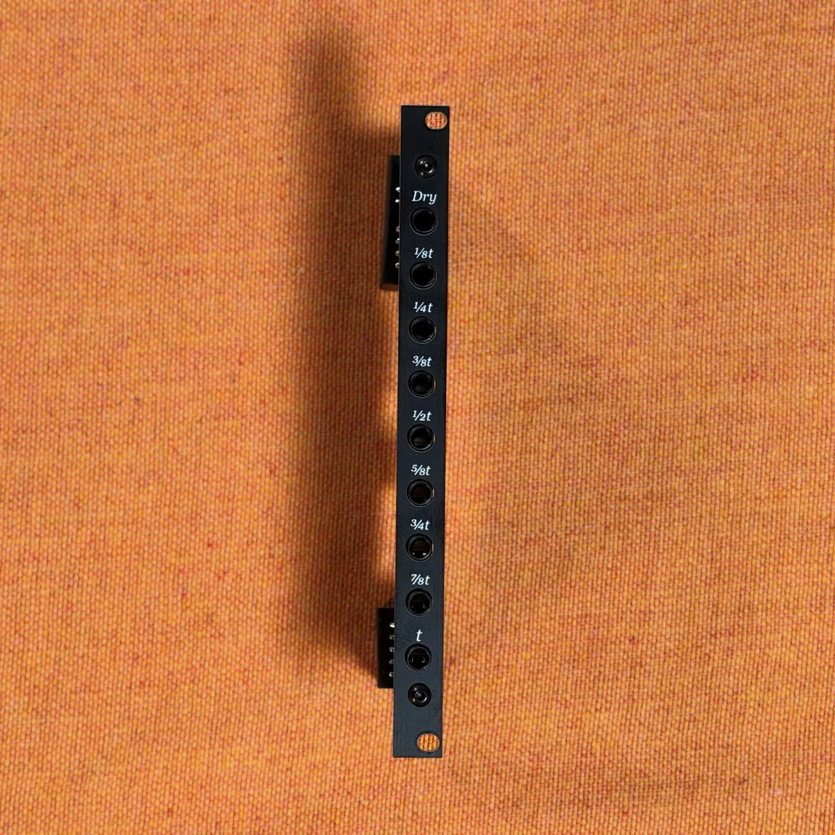 Olivia Artz Modular: VCA Expander for Time Machine