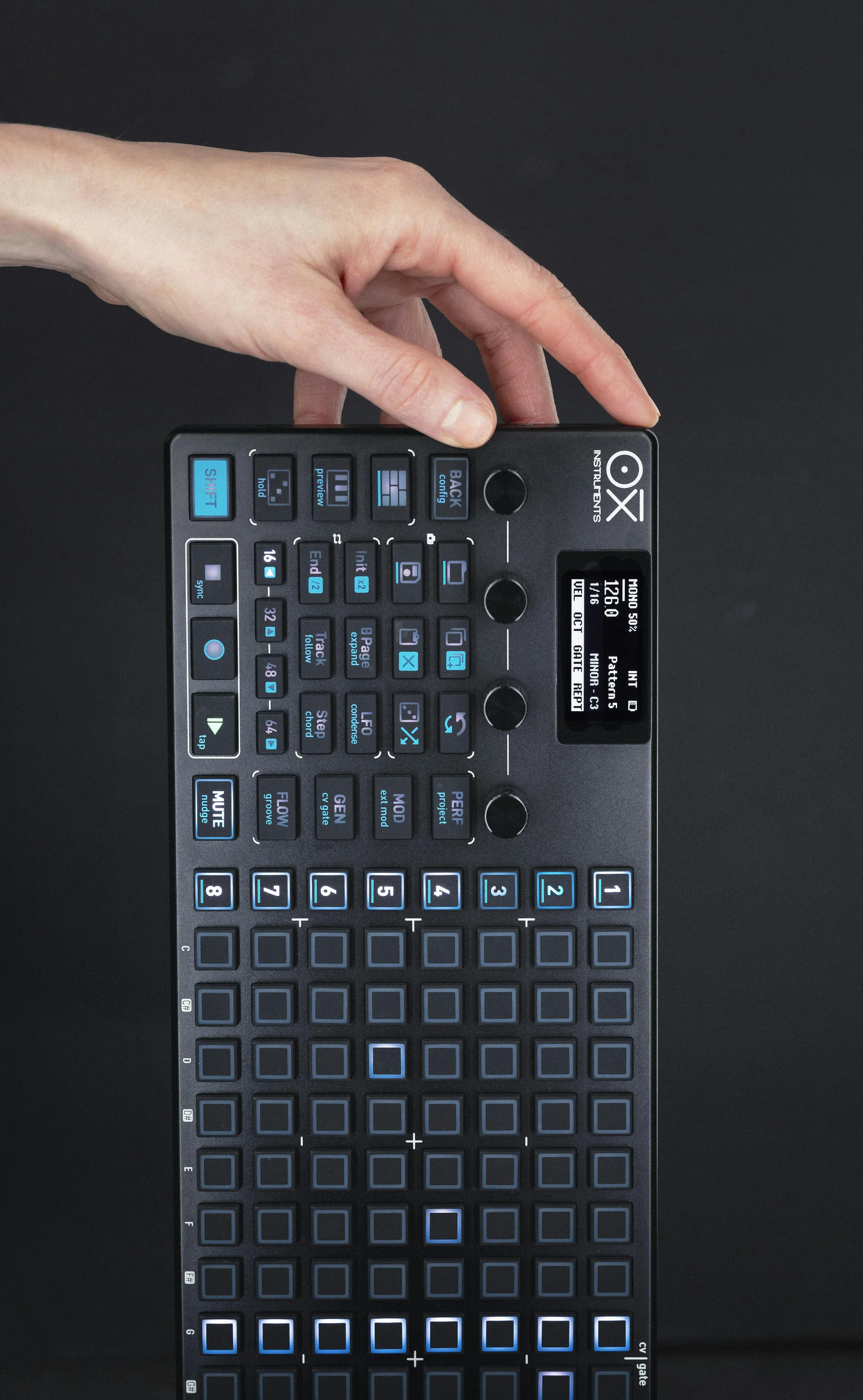 OXI ONEの写真