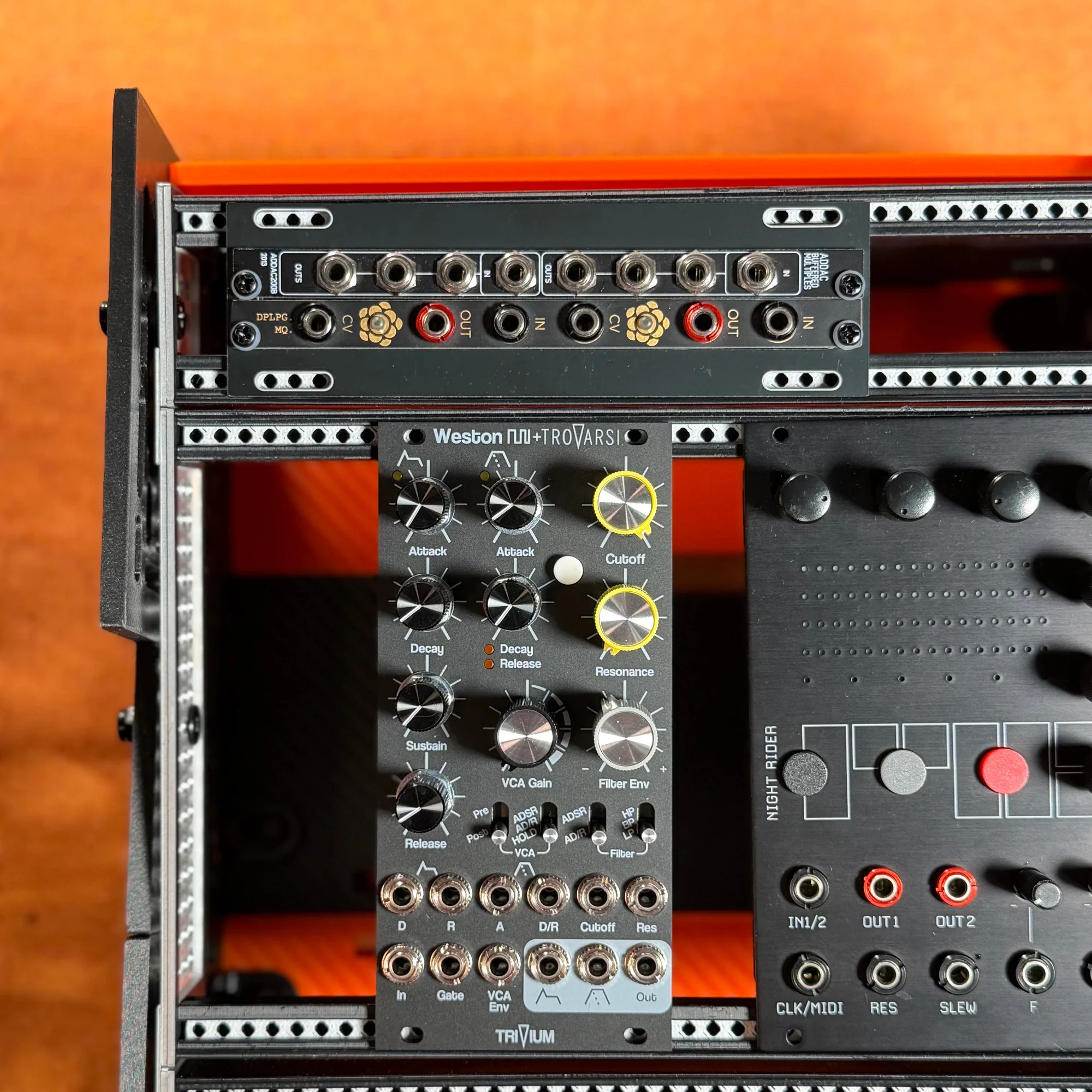 zudo-3u-to-1u ケースに取り付けた使用例